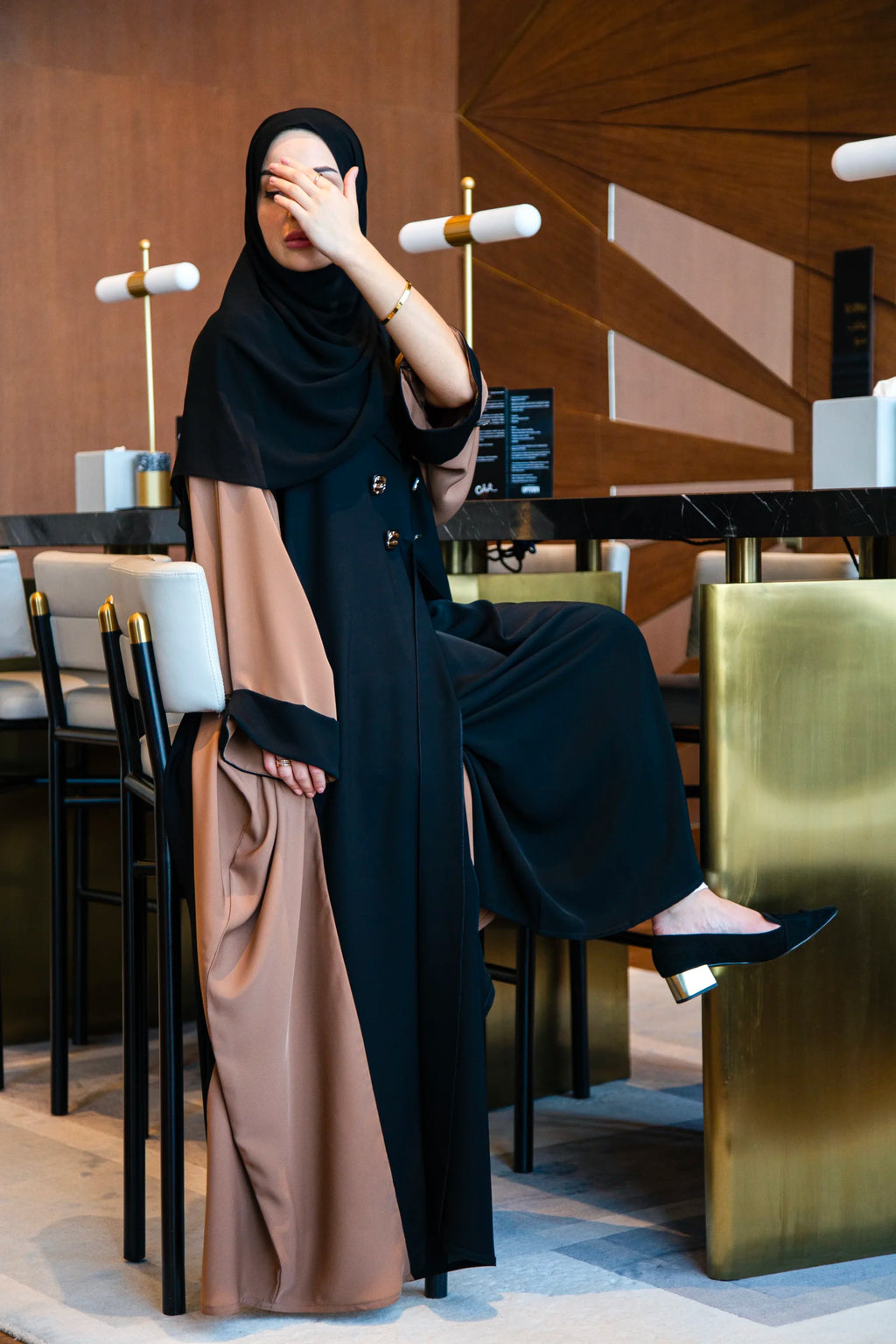 EYANA In Mocha and Black image 3