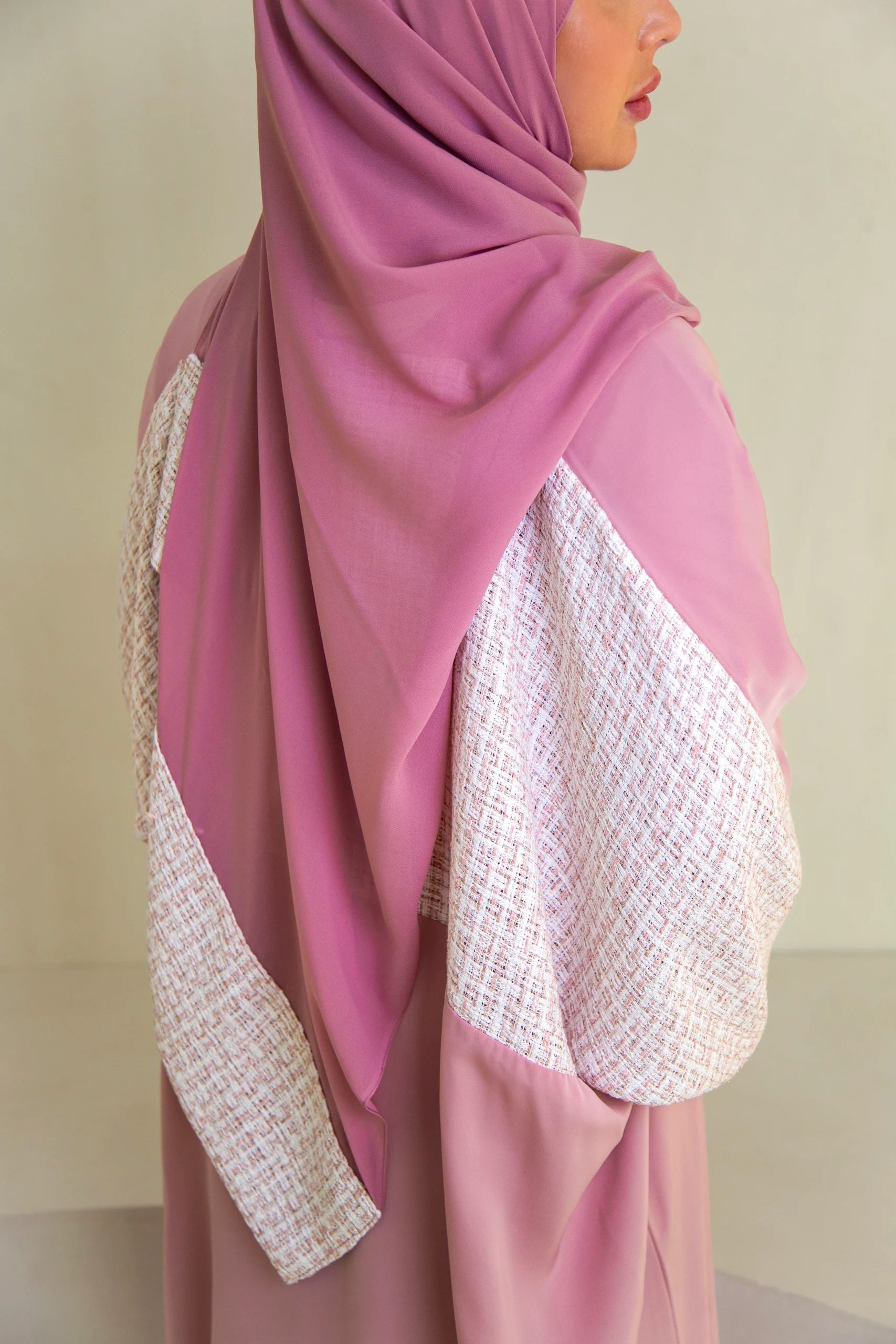 MYRA In Pink image 3